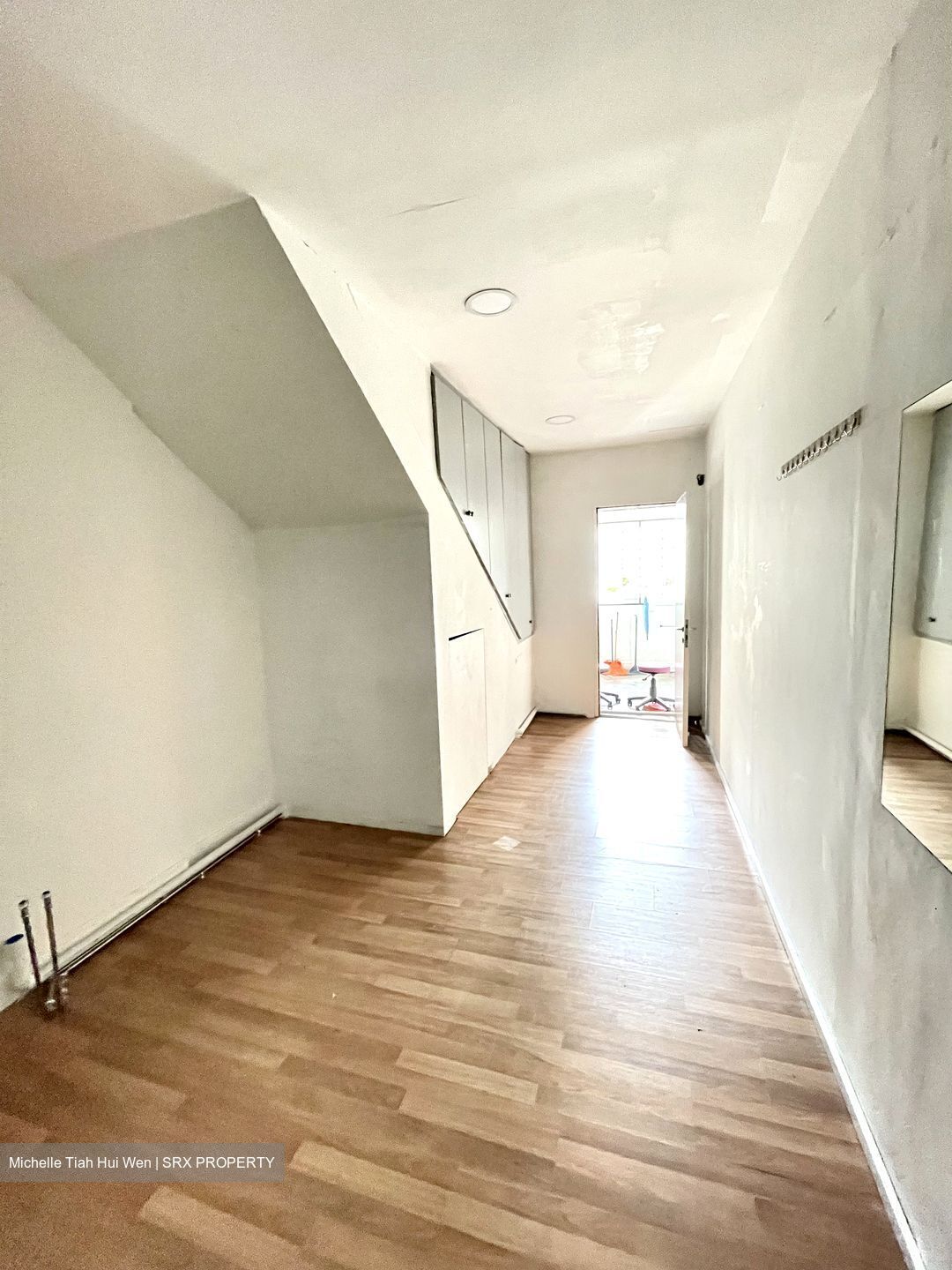 Hougang Avenue 1 (D19), Shop House #465693291